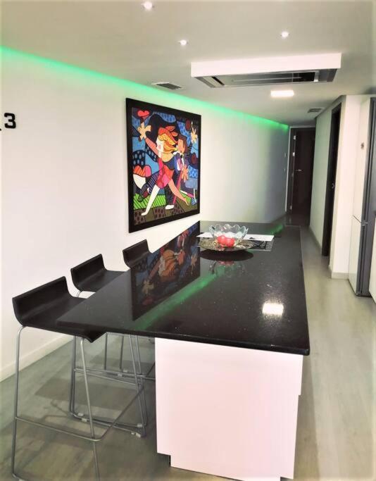 Apartamento Centro Rambla Alicante A ภายนอก รูปภาพ
