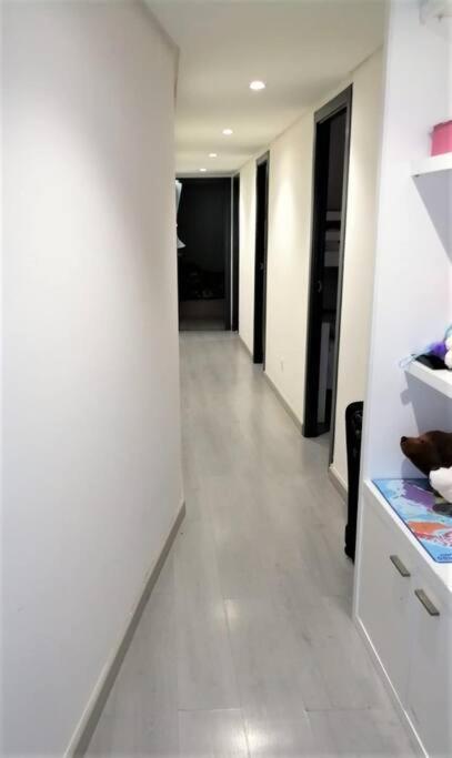 Apartamento Centro Rambla Alicante A ภายนอก รูปภาพ