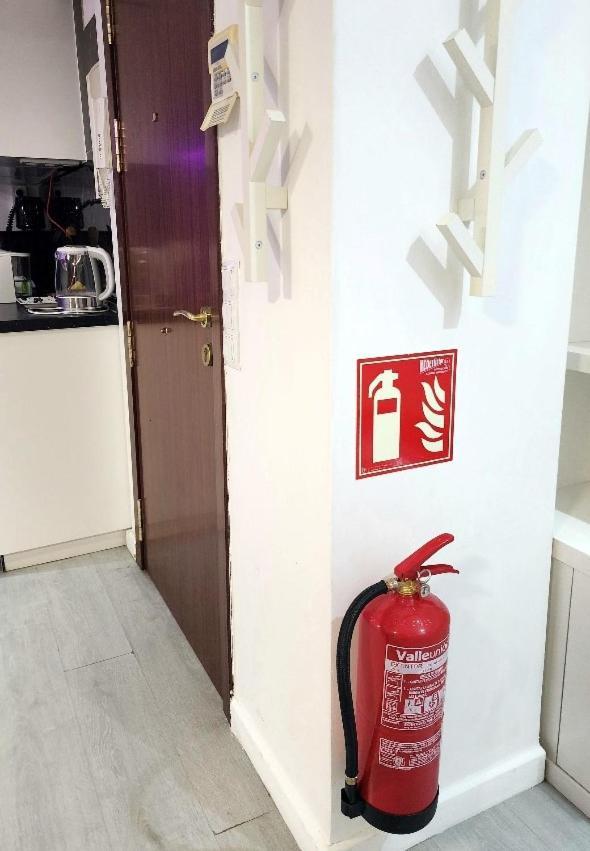 Apartamento Centro Rambla Alicante A ภายนอก รูปภาพ